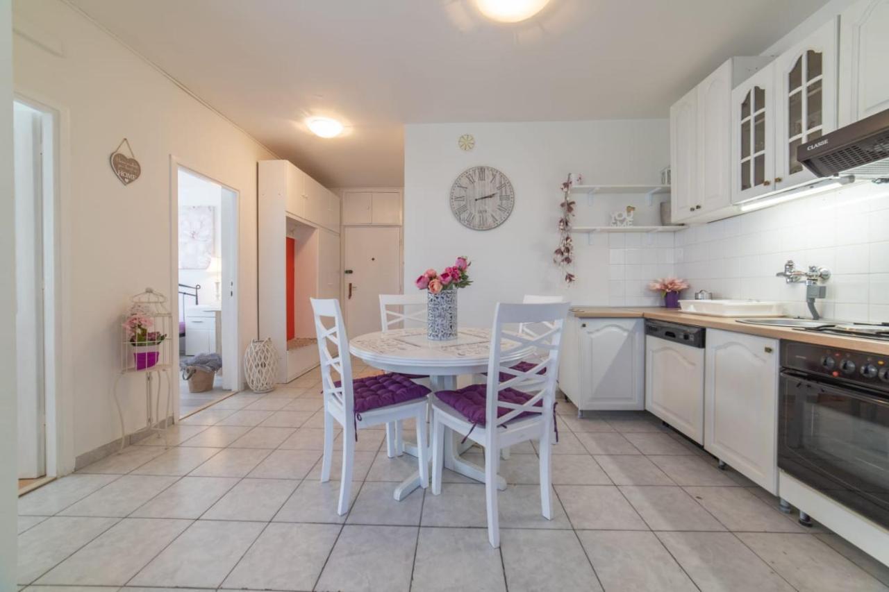 Apartmán Strawberry Split Exteriér fotografie