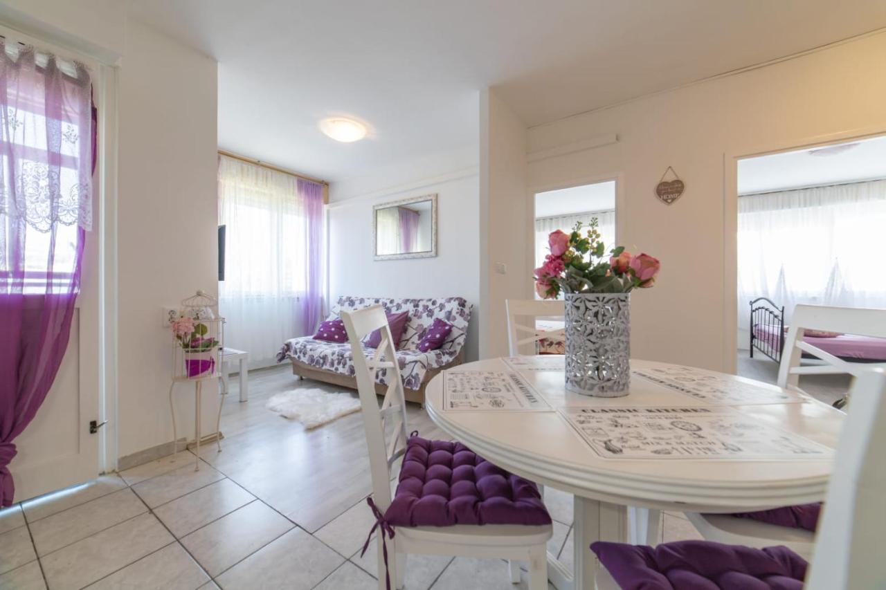 Apartmán Strawberry Split Exteriér fotografie